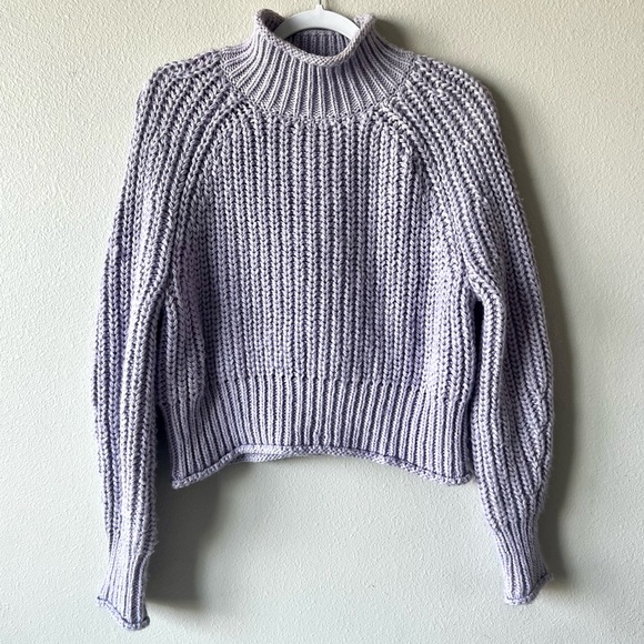 H&M Cropped Chunky Knit Sweater - Picture 2 of 7